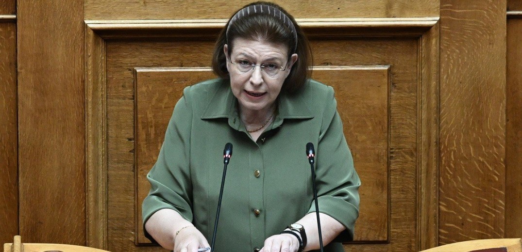 Κόντρα Μενδώνη-αντιπολίτευσης στη Βουλή για τις ρυθμίσεις για την ελληνική μουσική