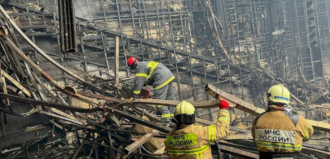 Μακελειό στη Μόσχα: Οι δράστες έβαλαν φωτιά στο κτίριο με ένα «εύφλεκτο υγρό» - Στους 143 οι νεκροί