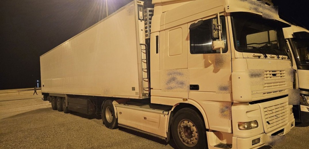 Ηγουμενίτσα: Βρέθηκαν πάνω από 200 κιλά άγνωστων ναρκωτικών σε φορτηγό στο λιμάνι (βίντεο, φωτ.)