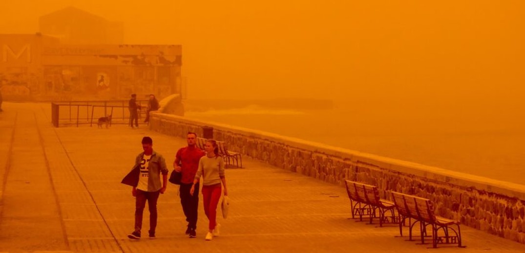 Η αφρικανική σκόνη στην Κρήτη έσπασε κάθε ρεκόρ - Μετρήθηκε σχεδόν 20 φορές πάνω από το κανονικό