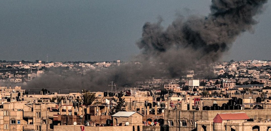 Ανελέητοι οι ισραηλινοί βομβαρδισμοί στη Γάζα - «Τελευταία ευκαιρία» στο Κάιρο για τη σύναψη συμφωνίας κατάπαυσης του πυρός
