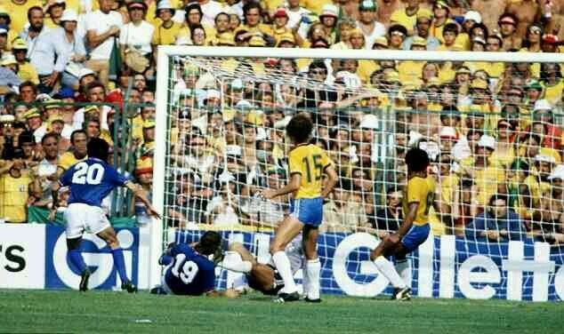paolo-rossi-v-brazil-1982.jpg