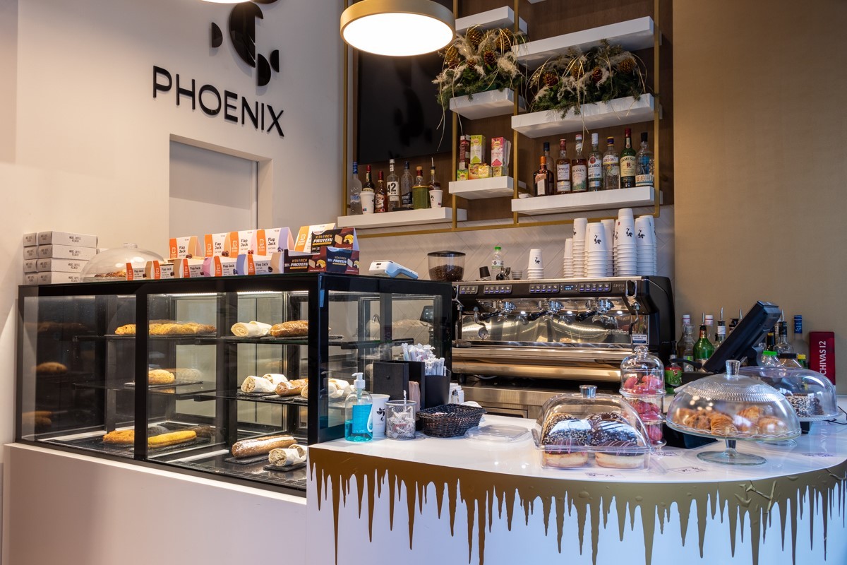phoenix-cafe1.jpg