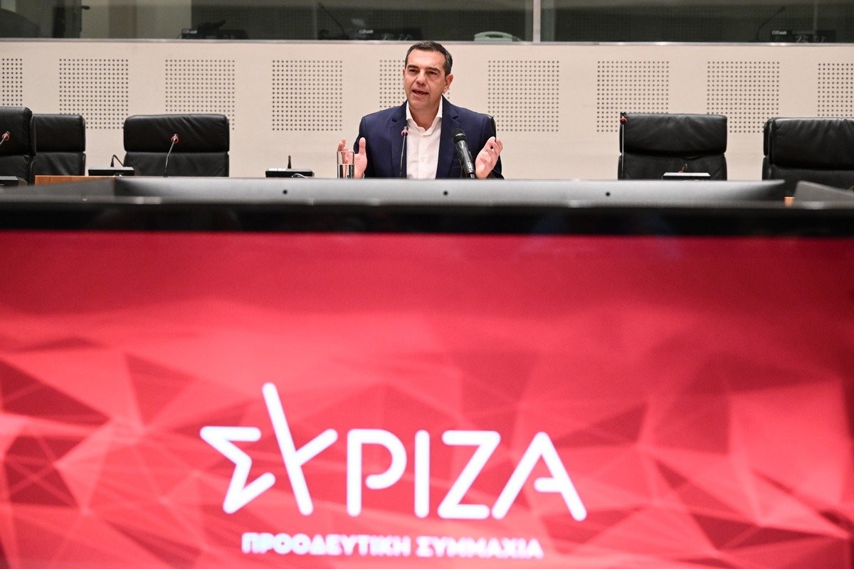 tsipras-zappeio.jpg