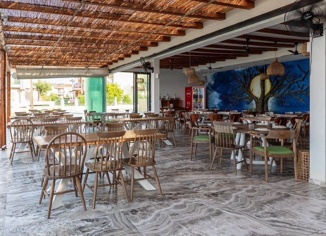 olivo-seaside-bar-restaurant5.jpg