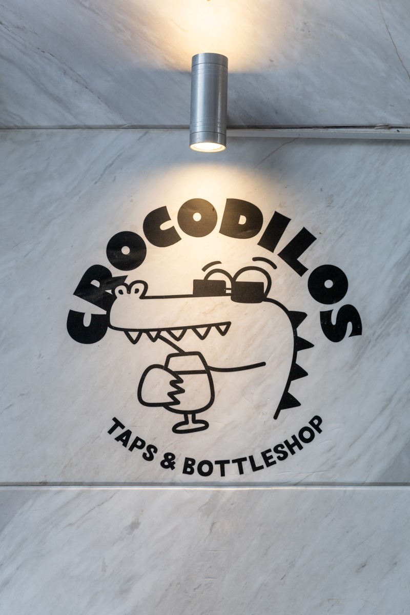 crocodilos-taps-bottleshop2.jpg