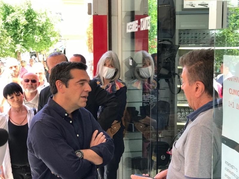 tsipras-ston-euosmo9.jpg