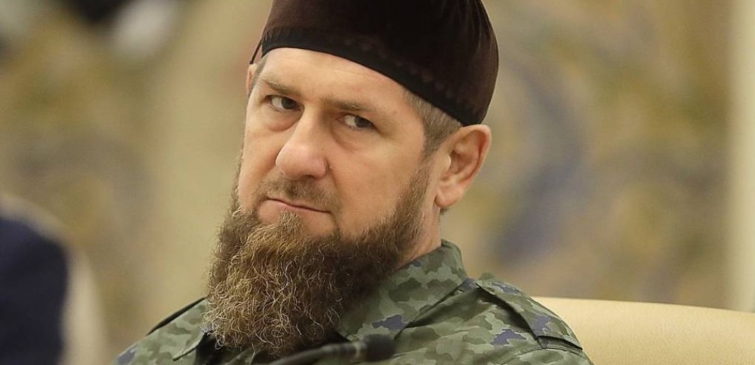 Ο Τσετσένος ηγέτης Καντίροφ δηλώνει ότι θα στείλει τρεις έφηβους γιους του στον πόλεμο&#33;