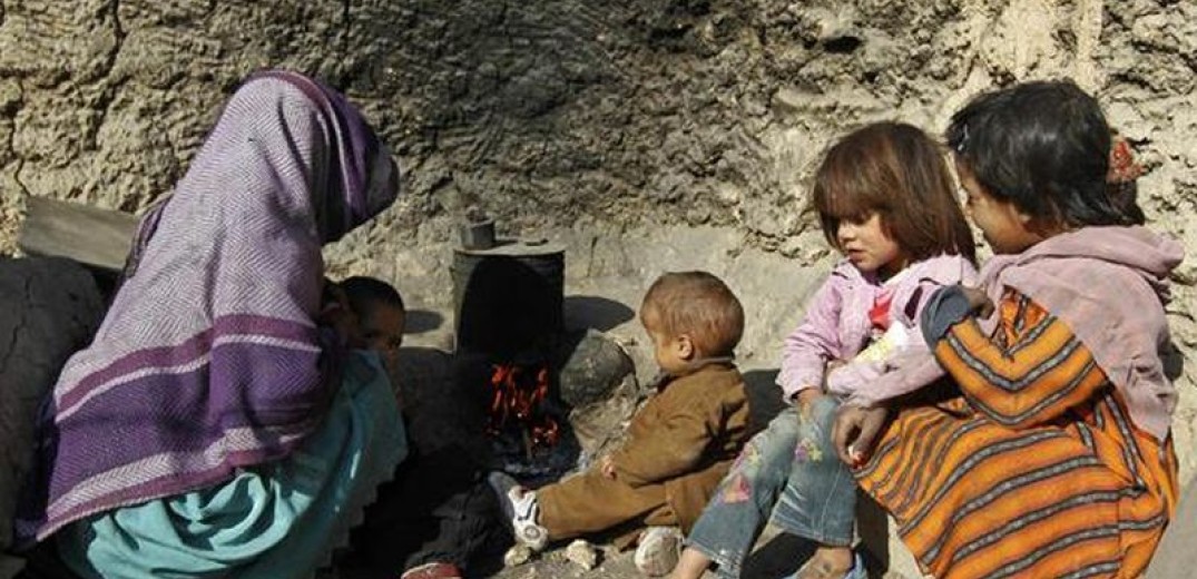 ΠΟΥ: Ένα εκατομμύριο παιδιά στο Αφγανιστάν κινδυνεύουν να πεθάνουν από οξύ υποσιτισμό έως τέλος του έτους