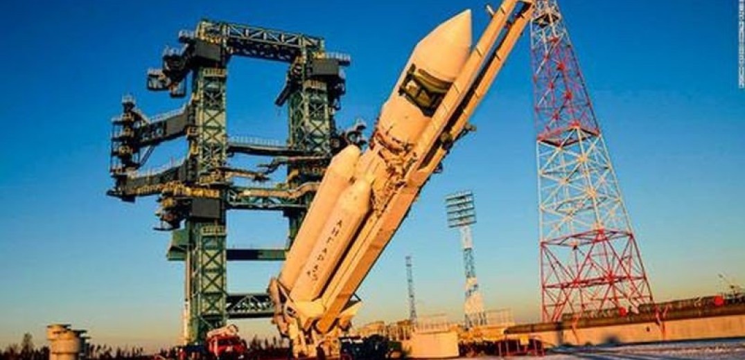 ΗΠΑ-Ρωσία: Πύραυλος Σογιούζ με δύο Ρώσους και έναν Αμερικανό αστροναύτες έφθασε στον Διεθνή Διαστημικό Σταθμό