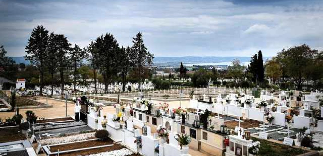 Συνελήφθη 25χρονος που έκανε διαρρήξεις αυτοκινήτων σε κοιμητήρια της δυτικής Θεσσαλονίκης
