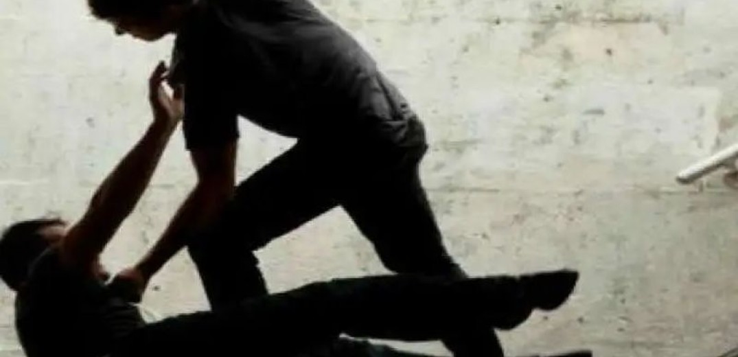 Χαλκιδική: Άγρια επίθεση σε 16χρονο - Τον χτύπησαν και τον έδεσαν σε δέντρο