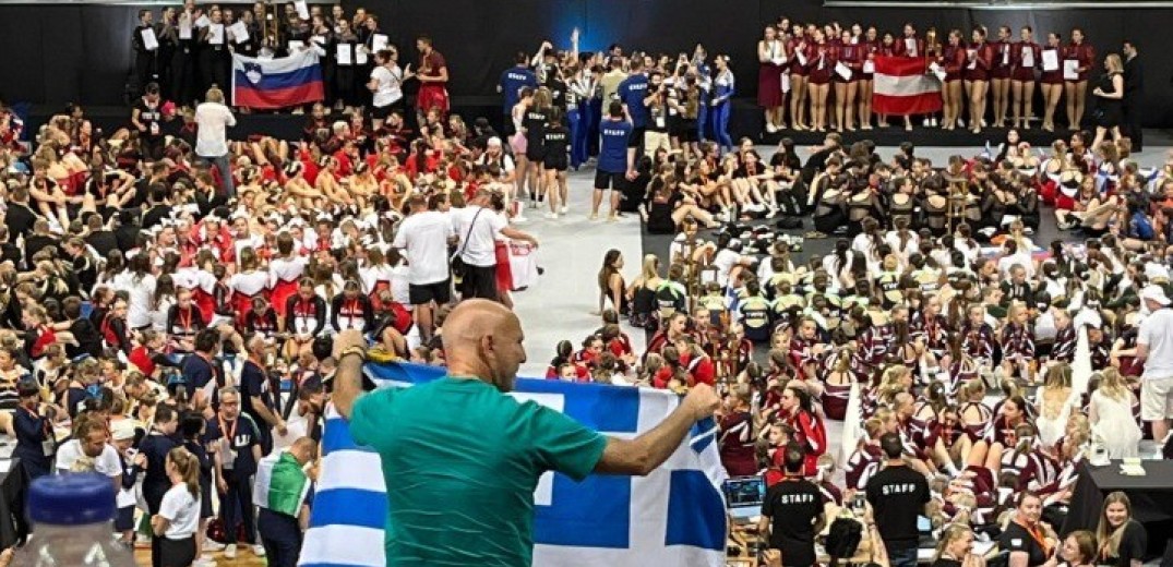 Πρωταθλήτρια Ευρώπης η Ελλάδα στο cheerleading, με δάκρυα στα μάτια για την κόρη του ο Νίκος Γκάλης (βίντεο)