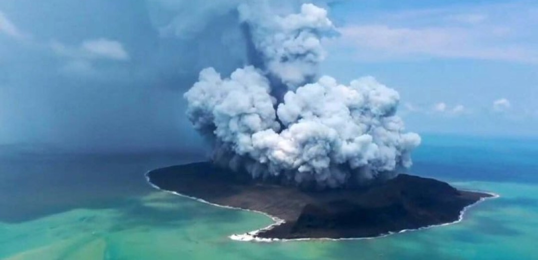 Αρναούτογλου: Θα μπορούσε η έκρηξη του ηφαιστείου Hunga Tonga να αλλάξει τον καιρό του επερχόμενου χειμώνα; (βίντεο)
