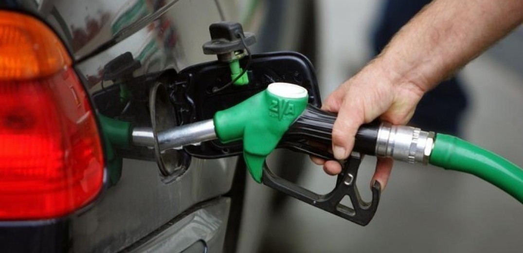  Κοντά στα 2 ευρώ η αμόλυβδη βενζίνη για όλο τον Αύγουστο - Δεν φαίνεται αποκλιμάκωση