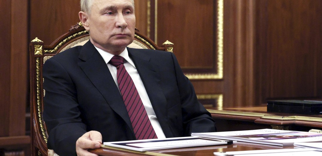 Απειλεί ο Πούτιν: Το πλαφόν στην τιμή του ρωσικού πετρελαίου θα οδηγούσε σε &quot;σοβαρές συνέπειες&quot;