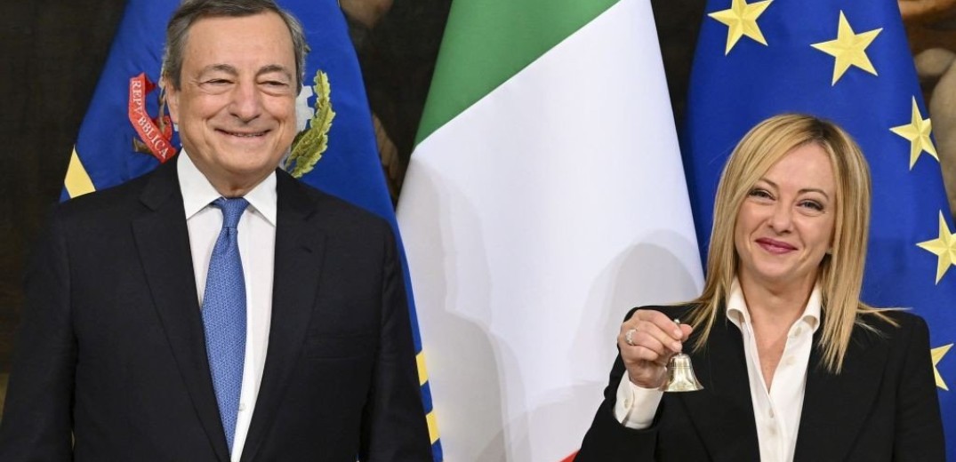 Η Ιταλία έχει και επισήμως ακροδεξιά κυβέρνηση - Παρέλαβε η Μελόνι (βίντεο, φωτ.)