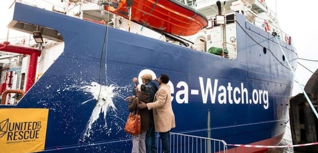 Ιταλία: Η Sea-Watch βάπτισε νέο πλοίο έρευνας και διάσωσης μεταναστών στη Μεσόγειο ως «αντίδραση» στην ακροδεξιά Μελόνι