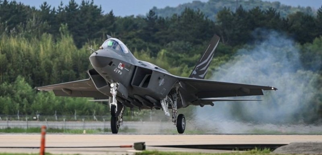 Η Νότια Κορέα «σηκώνει» εσπευσμένα μαχητικά αεροσκάφη