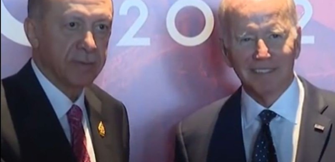 Τετ α τετ Μπάιντεν - Ερντογάν στο περιθώριο της G20 (βίντεο)