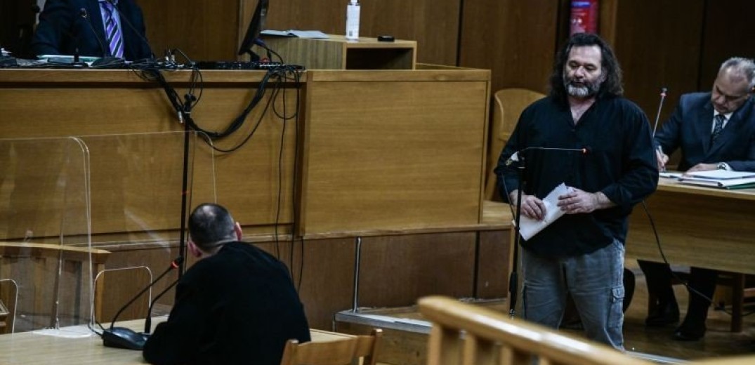 Δίκη Χρυσής Αυγής: Προκλητικός ο Γ. Λαγός κατά των δικαστών - Αποβλήθηκε από την αίθουσα