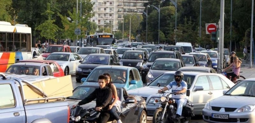 Θεσσαλονίκη: «Πονοκέφαλος» η κίνηση στους δρόμους - Πού καταγράφονται καθυστερήσεις 
