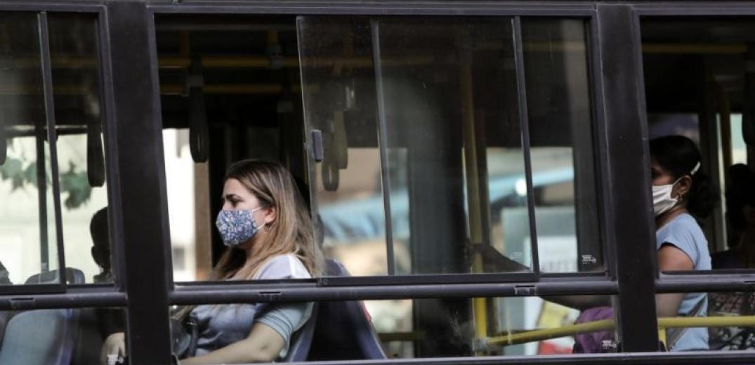 Κορονοϊός: Τέλος από σήμερα τα rapid test στην εργασία και οι μάσκες στα ΜΜΜ - Πού παραμένουν