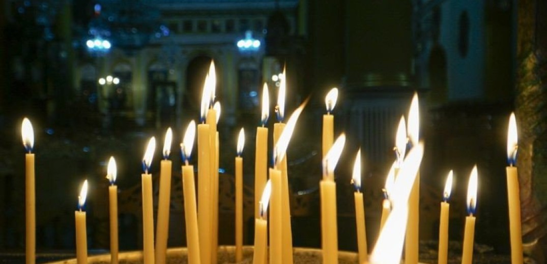 Κρήτη: Το χριστουγεννιάτικο έθιμο του τηγανισμένου συκωτιού μέσα στις εκκλησίες