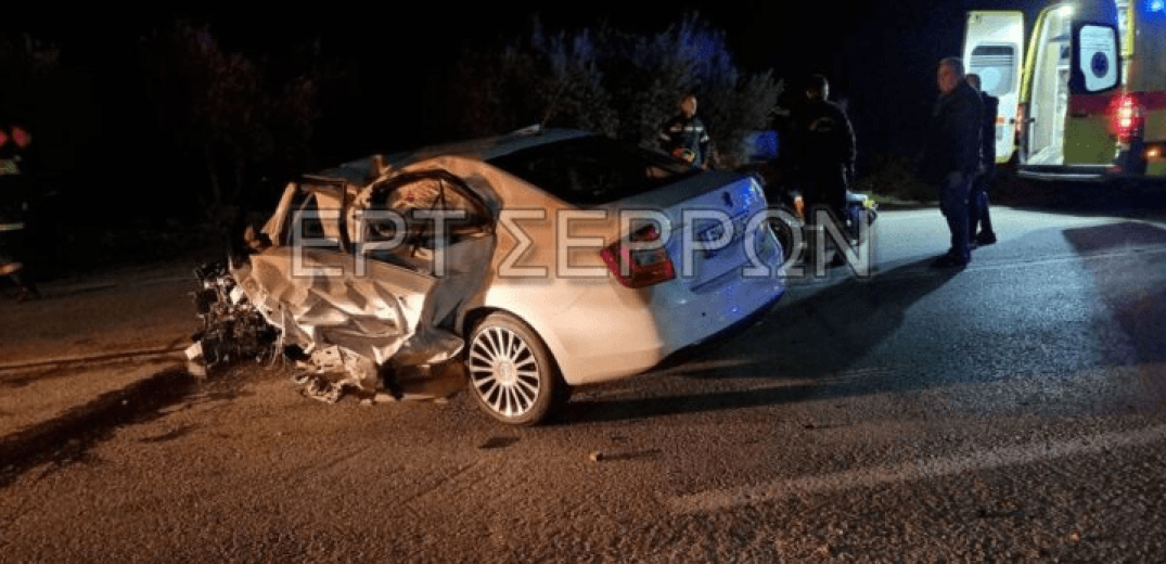 Σέρρες: Μετωπική σύγκρουση 2 Ι.Χ. - Τραυματίστηκε σοβαρά 1 επιβάτης