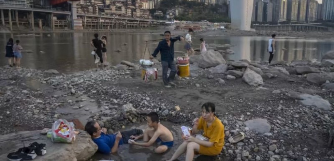«Βράζει» η Κίνα: Στα ύψη ο υδράργυρος στις μεγάλες πόλεις