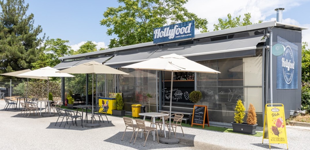 «Hollyfood Street Food»: Η καντίνα με το άνετο πάρκινγκ στην περιοχή της Πυλαίας