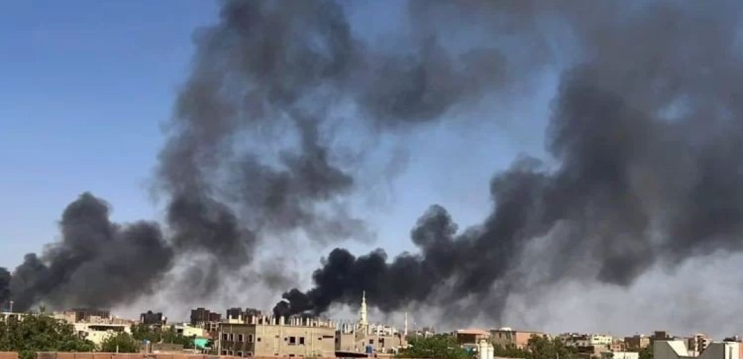 Σουδάν: Η ΜΚΟ HRW προειδοποιεί για «ενδεχόμενη γενοκτονία» στο Νταρφούρ