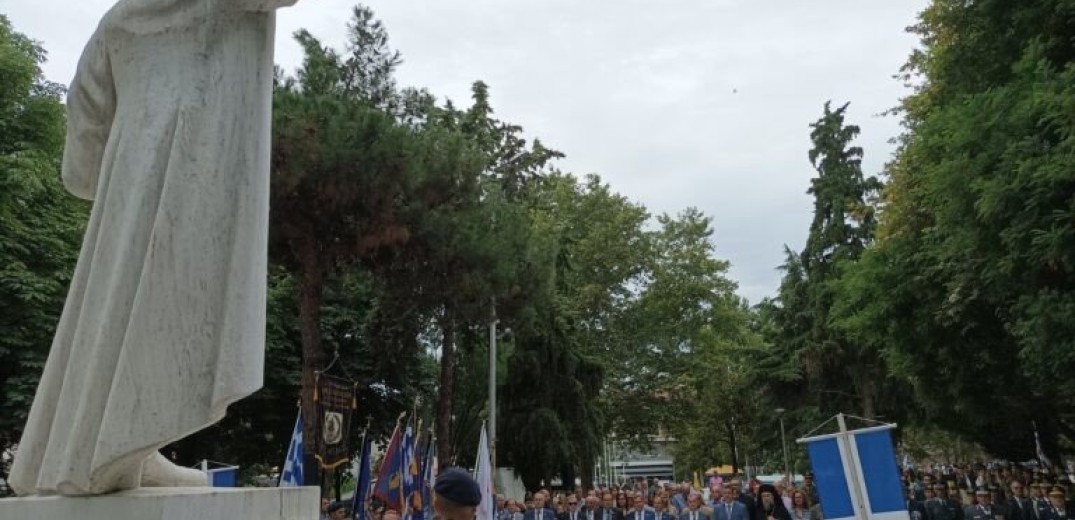 Σέρρες: Με λαμπρότητα εορτάσθηκε η 110η επέτειος απελευθέρωσης της πόλης 