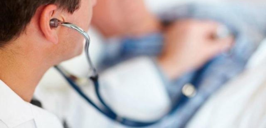 Αυξήθηκαν οι εισαγωγές ασθενών με γρίπη σε ΜΕΘ - Αύξηση και στις επισκέψεις σε γιατρούς