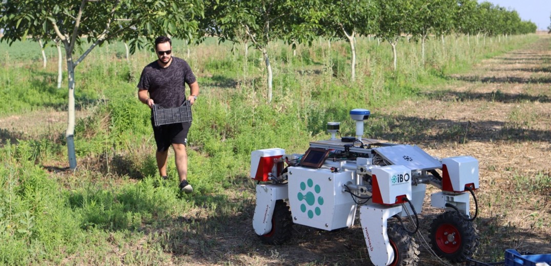 Το ΕΚΕΤΑ δημιουργεί ρομπότ που θα καταλαβαίνει πότε κουράστηκε ένας αγρότης για να τον βοηθήσει (φωτ.)