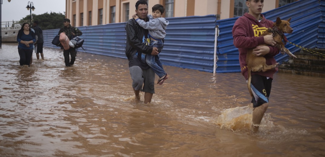 Βραζιλία: Στους 56 οι νεκροί από τις φονικές πλημμύρες