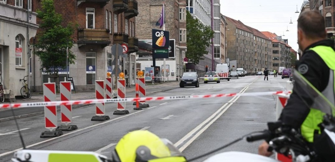 Δανία: Ένας άνδρας αυτοπυρπολήθηκε μπροστά στην πρεσβεία των ΗΠΑ στην Κοπεγχάγη