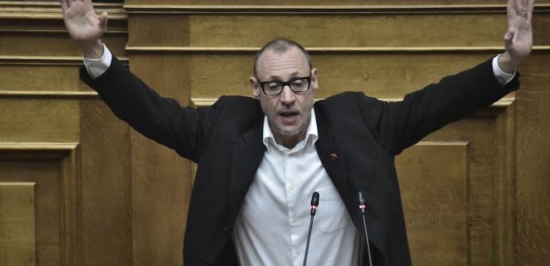 Κλ. Γρηγοριάδης: ΝΔ και ΣΥΡΙΖΑ δεν μπορούν να συγκρουστούν με αυτούς που τους χρηματοδότησαν για να μπουν στη Βουλή