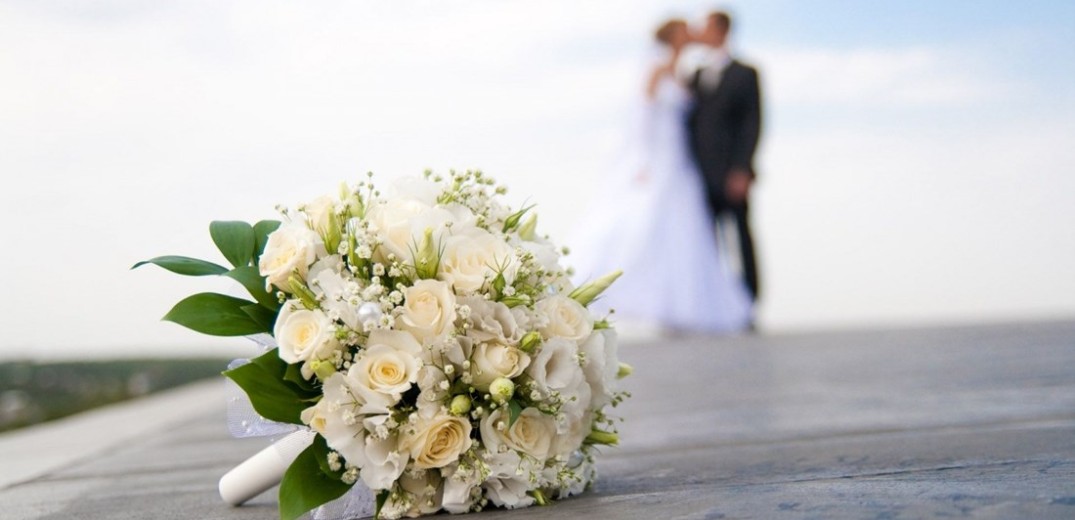 Θεσσαλονίκη: Στο Ρύσιο έγινε το γαμήλιο γλέντι με τα κρούσματα κορονοϊού – Θετική και η νύφη