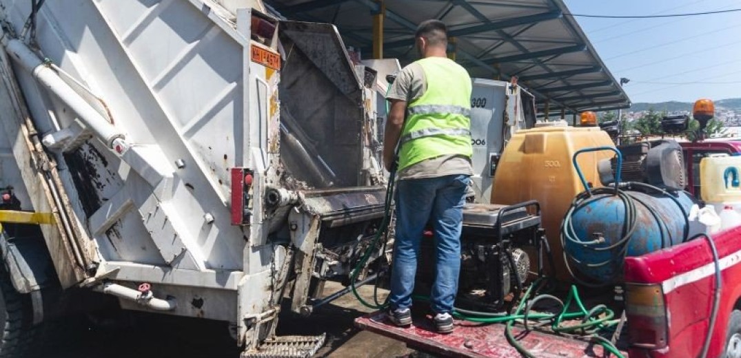 Θεσσαλονίκη: Δημότης πέταξε στα σκουπίδια μια σακούλα με χρυσαφικά - Στήθηκε επιχείρηση για χάρη του