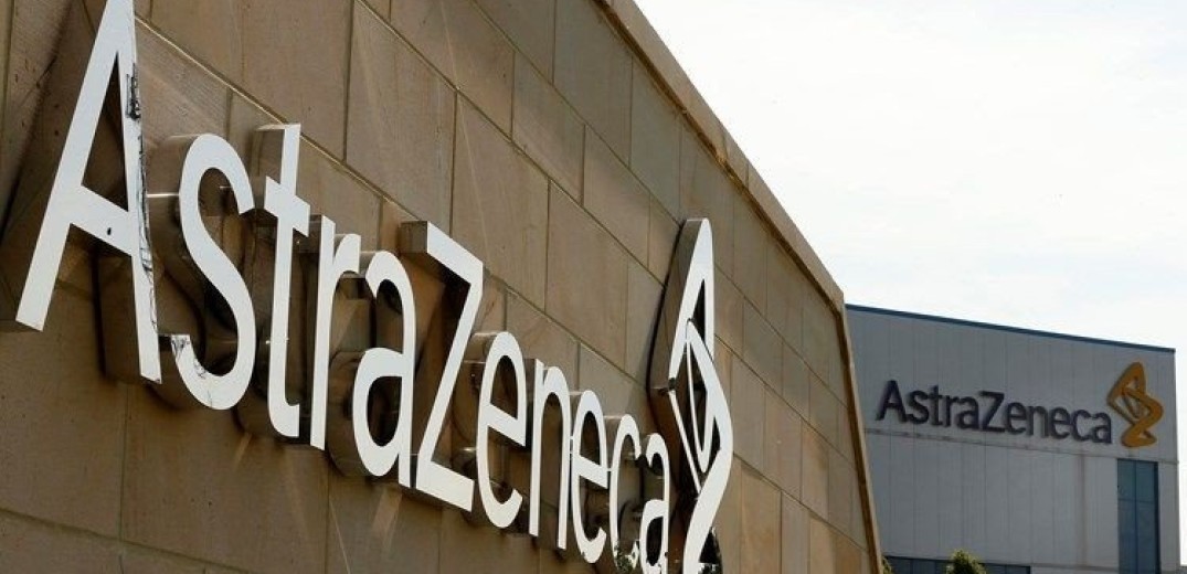 Reuters: Επισπεύδει τις παραδόσεις εμβολίων στην ΕΕ η AstraZeneca 
