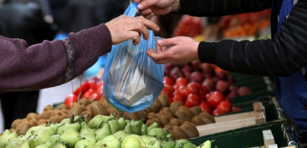 Ακραίες ανατιμήσεις στις λαϊκές αγορές της Θεσσαλίας: Δέκα ευρώ για 1 κιλό χόρτα και 1 μαρούλι (βίντεο)