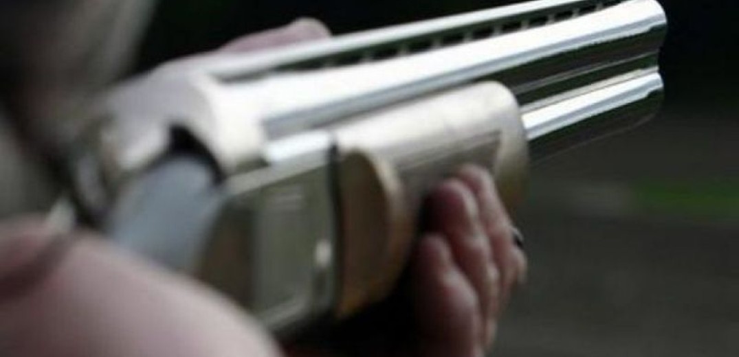 Πέλλα: Πανικός σε κυνήγι αγριογούρουνων - Στη ΜΕΘ κυνηγός από πυροβολισμό 27χρονου 