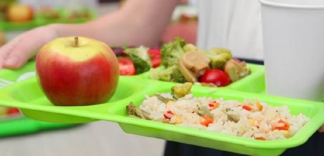 Οικονόμου: Ξεκίνησε το Πρόγραμμα «Σχολικά Γεύματα» με επιπλέον 268 σχολεία