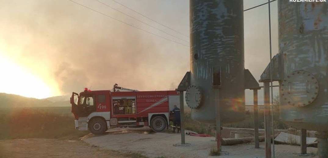 Βελτιωμένη εικόνα από τη φωτιά στη Ζωοδόχο Πηγή (βίντεο)