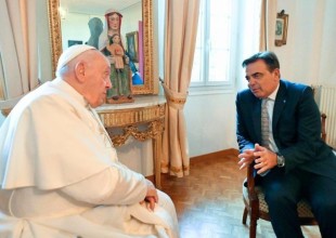 Όταν ο Μαργαρίτης Σχοινάς συνάντησε τον Πάπα Φραγκίσκο